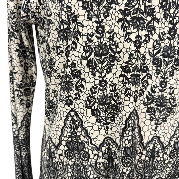 Norma Kamali Womens Lace Print Blouse Knit Stretch Slinky Long Sleeve Top sz M - Picture 6 of 16